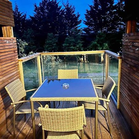 Brownberry Tree Serviced Apartment CBG Exteriér fotografie